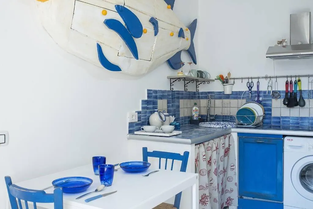 Al Khalisa Bright And Cozy Apt At Magione Palermo 0*,