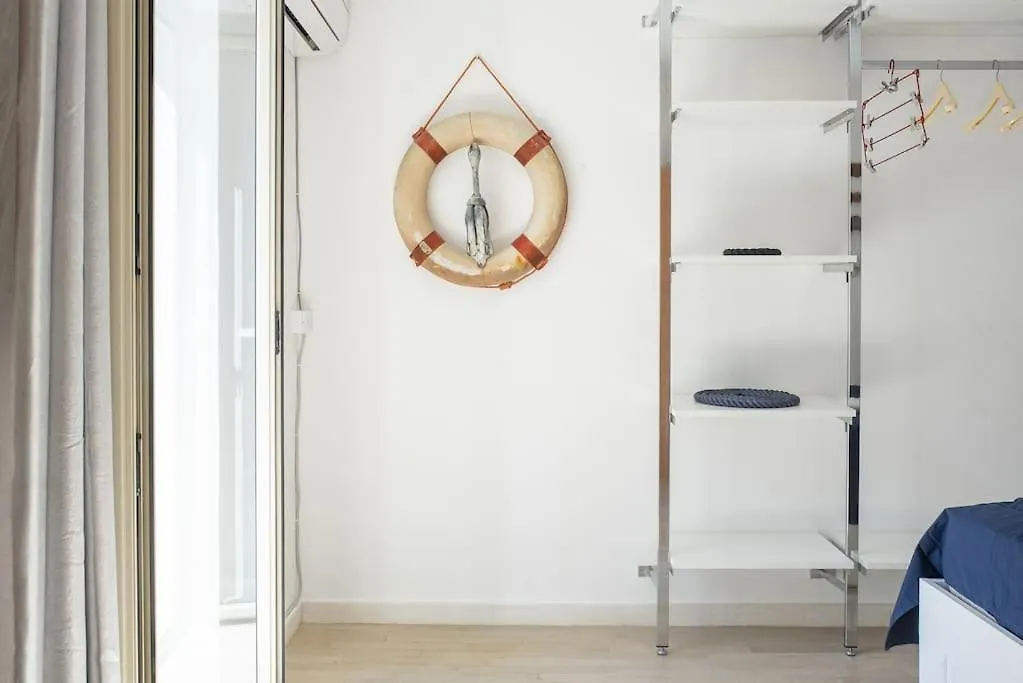 Apartment Al Khalisa Bright And Cozy Apt At Magione Palermo Italy